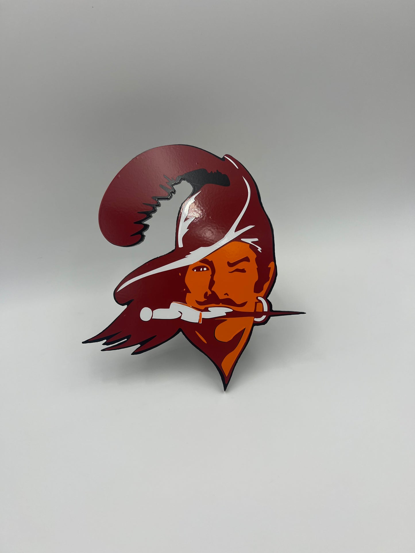 Tampa bay buccaneers hitch cover (older logo)