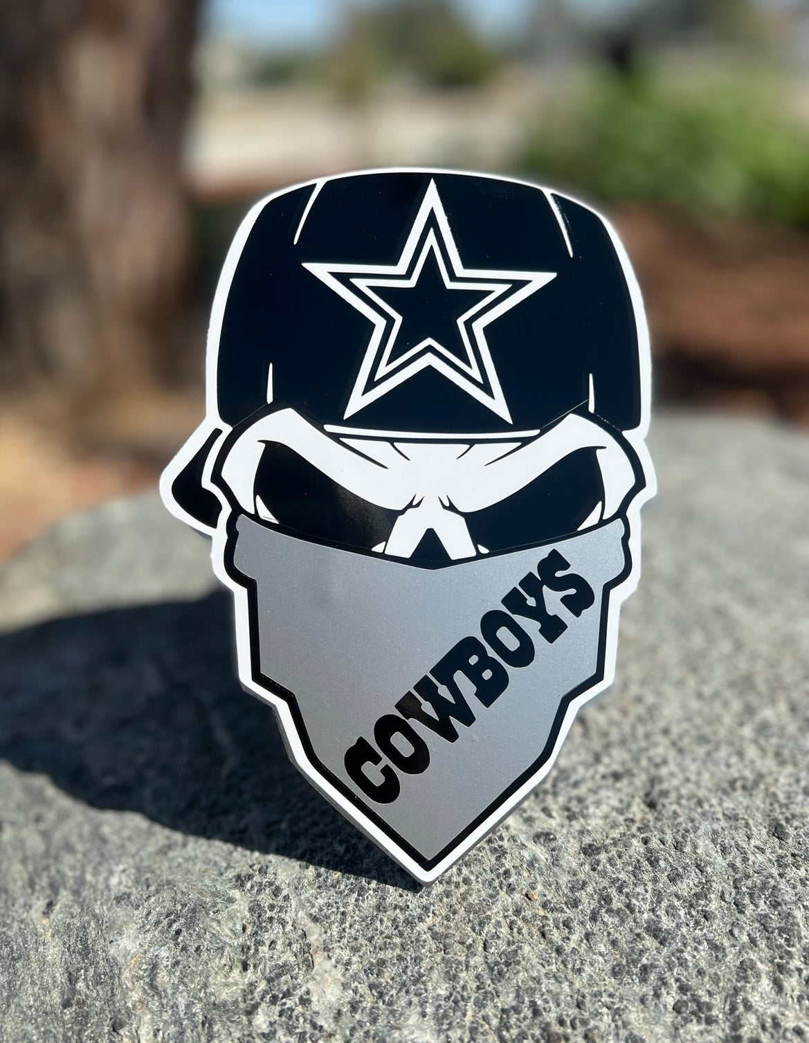 Cowboys bandit hitch cover (black and gray)