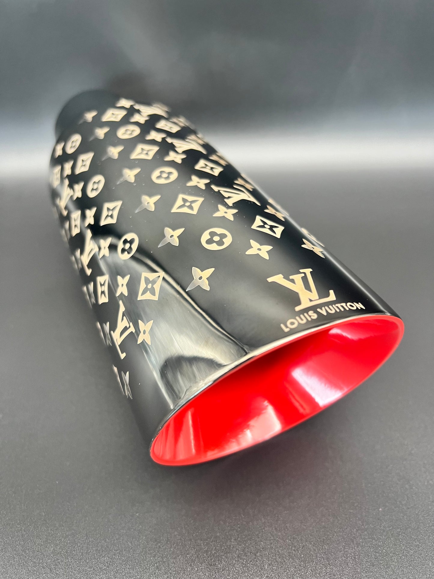 Exhaust tip LV